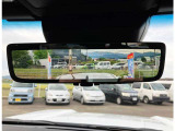 【デジタルインナーミラー】ミラーがモニターになっており非常に見やすく、視界良好に!!