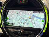 ●純正ナビ:一体感のあるナビは、高級感ある車内を演出してくれます。オーディオ機能も充実しておりますので、運転もより楽しめます♪