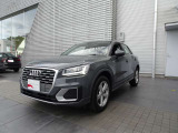 Q2 1.0 TFSI スポーツ 