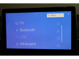 Bluetoothオーディオ対応しています。スマートフォンなどをカーオーディオへ無線で接続し、お気に入りの音楽を再生可能。