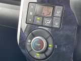気になる車はすぐにお問い合わせください!画面右側の0066から始まる無料ダイヤルからお問い合わせ下さい!専門スタッフがお車のご質問にお答えいたします!