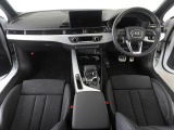 Audiのインテリアはエクステリア同様、優れたデザイン性とクオリティ、そして機能性を兼ね備えております。