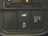 【パワーバックドア】スマートキーや運転席のボタンを押すだけでリアゲートが自動で開閉します!荷物を持っている時や、高い位置にあるバックドアを閉める際に便利な機能です♪