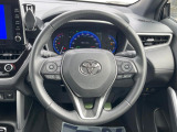 【純正革巻きステアリング】上質な革を使用することで、手にしっかり馴染みとても運転しやすいハンドルです♪