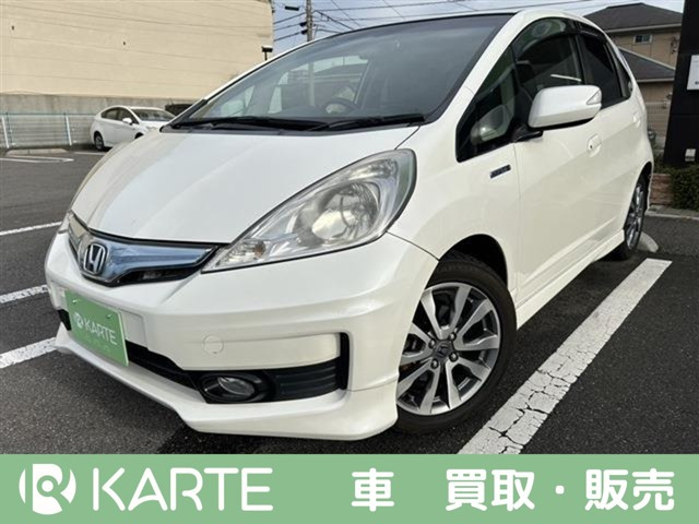 フィットハイブリッド1.5 RS