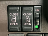 パワーウィンドウです!運転席でラクラク操作!元気なお子様やワンちゃんのイタズラも防いでいただけますよ。