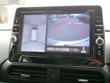 まるで上空から見下ろしているような感じで駐車が楽にできるインテリジェントアラウンドビューモニター!幅寄せが苦手な方でもサイドビューで確認することができますよ♪