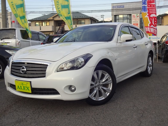 フーガ3.7 370GT FOUR 4WD