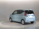 ご覧の車両以外にも多数のU-Carを展示販売しております。