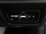 【ETC車載器】もはや必須アイテムのETCを搭載!高速道路のご利用時にとても便利!わずらわしい料金所での現金支払いが不要となりスムーズに通過できます♪