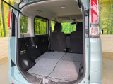 普段のお買い物や通勤、送迎等に十分な荷室スペースを確保しております。セカンドシートを倒すと、大きな荷物の積載も可能です♪
