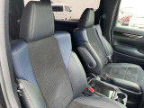 運転席助手席シートがきれいに保たれております!