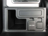 車内の電源、アクセサリーソケットです。