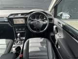 ゴルフトゥーラン TDI プレミアム 本革シート ワンオーナー