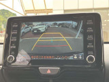 バックガイドモニターで、後方を確認しながら安心して駐車することができます。運転初心者も熟練者も必須の機能ですよ!