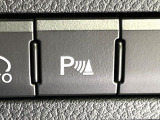 【コーナーセンサー】バンパーに付いたセンサーが障害物を検知!一定の距離に近づくとアラートで教えてくれます♪狭い駐車スペースや車庫入れ時も安心ですね☆
