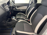 【車内ルームクリーニング済】専門スタッフにより車内はきれいにルームクリーニングを行っております。