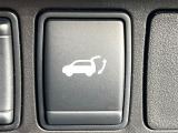 【パワーバックドア】スマートキーや運転席のボタンを押すだけでリアゲートが自動で開閉します!荷物を持っている時や、高い位置にあるバックドアを閉める際に便利な機能です♪