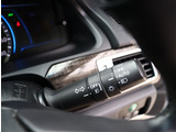 【車屋】として、長く車業界に従事した経験豊富なスタッフが多数在籍しております。