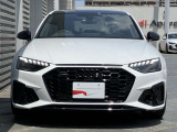 A4 Sライン コンペティション プラス 4WD 