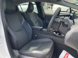 当店は新車販売・中古車販売・車検・整備・鈑金塗装・用品販売・自動車保険を取扱い、カーライフの総合店舗です。