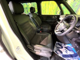 運転席シート廻りは使用感も少なく、良好な状態となっています。丁寧に使われていたことがよくわかりますね。