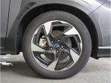 純正18インチアルミホイール付タイヤサイズは225/55R18