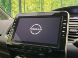 【純正10型ナビ】人気の純正ナビを装備。オーディオ機能も充実しており、Bluetooth接続すればお持ちのスマホやMP3プレイヤーの音楽を再生可能!毎日の運転がさらに楽しくなります!!