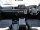 ハイエース 2.7 グランドキャビン 4WD 