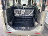 ゆとりのある荷室 荷室開口部を広く設計 スムーズな荷物の積み降ろしが実現
