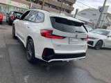 ご納車前には、BMWを熟知したメカニックによる100項目の点検・整備を行います。不具合箇所、交換時期に達している部品に関しましては、全て当社負担で交換してからのご納車となります。