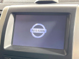 【メーカー純正ナビ】インテリアに溶け込むスタイリッシュな「専用設計」メーカーナビを装備♪視認性や操作性など基本性能にも優れ、より上質なカーライフをお楽しみいただけます。
