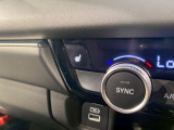 【シートヒーター】シートヒーター装備車です。寒い冬に乗車中とても暖かく快適に移動できます。冷え性の方にピッタリの装備です!