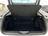 当店は新車販売・中古車販売・車検・整備・鈑金塗装・用品販売・自動車保険を取扱い、カーライフの総合店舗です。