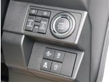 『1台』のお車に対して、こだわって仕入れを行っております。オプション装備装着車となります!