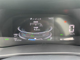 【スピードメーター】メーターがシンプルで見やすく運転しやすいですね!