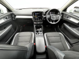 XC40 T4 モメンタム 