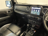 ラングラー アンリミテッド サハラ 4WD 本革シート