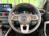 【ステアリングスイッチ】運転中、前方から目線をそらすことなく、オーディオ等の操作が可能な便利機能!安心&快適なドライブを演出してくれます♪