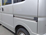 当社理想の中古車は値段の割に良質な物件です。金額が安くて当然な修復歴有の車や走行の多い車・金額は安いけれど諸費用が当社の数倍以上するお店が存在しますが当社は支払い総額で良質な物件を追求します。
