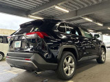 RAV4 2.5 ハイブリッド G E-Four 4WD 