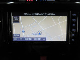 ナビは純正品。フルセグテレビ・CD・DVD・Bluetooth・SDオーディオ・スマホ対応。