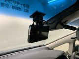 万が一の事故のときもドライブレコーダーがあると安心です。ご利用になる場合は個人情報保護の観点より新品の対応SDカードをお求め下さい。