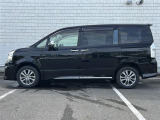 気になる車はすぐにお問い合わせください!画面右側の0066から始まる無料ダイヤルからお問い合わせ下さい!専門スタッフがお車のご質問にお答えいたします!