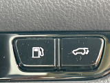 【パワーバックドア】スマートキーや運転席のボタンを押すだけでリアゲートが自動で開閉します!荷物を持っている時や、高い位置にあるバックドアを閉める際に便利な機能です♪