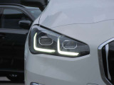 LEDヘッドライトで視界も良好です。見た目も恰好良いです。