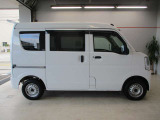 排気量は660ccの軽貨物。日産唯一の軽箱バンです。