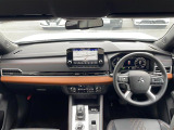 アウトランダー PHEV 2.4 P 4WD 本革シート