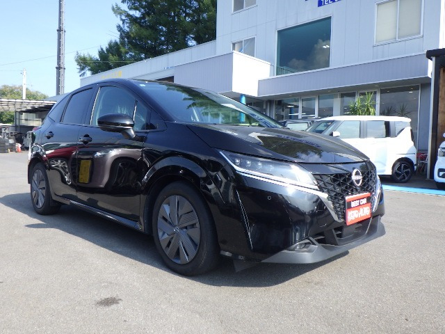 ノート 1.2 X FOUR 4WD 