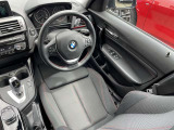 BMWを熟知したメカニックによる、360度の納車前点検。ドイツ本国と同様の教育・訓練を受けたメカニックが徹底的に点検、整備した後にお客様にお引渡しします。